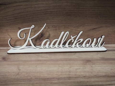 Příjmení na podstavci 2